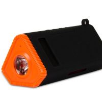 Kmashi Arma 3-in-1 battery flashlight charger