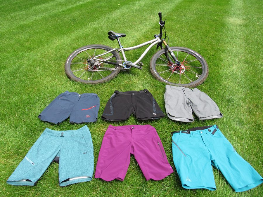 womens mountain bike shorts
