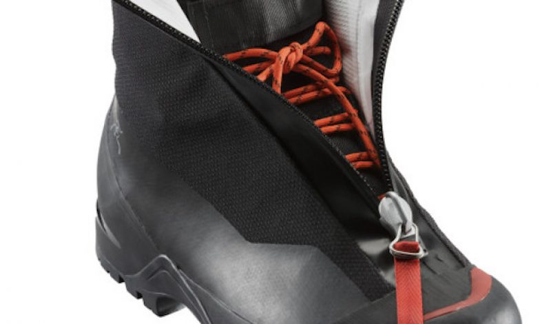 Arc’teryx New Mountaineering Boot Was Made to Go Light and Fast